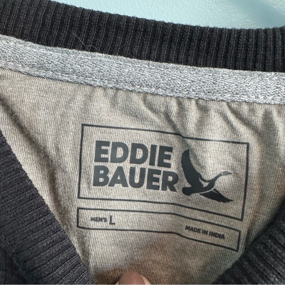 Eddie Bauer Black Waffle Knit Crewneck Sweater Size L - Picture 4 of 5